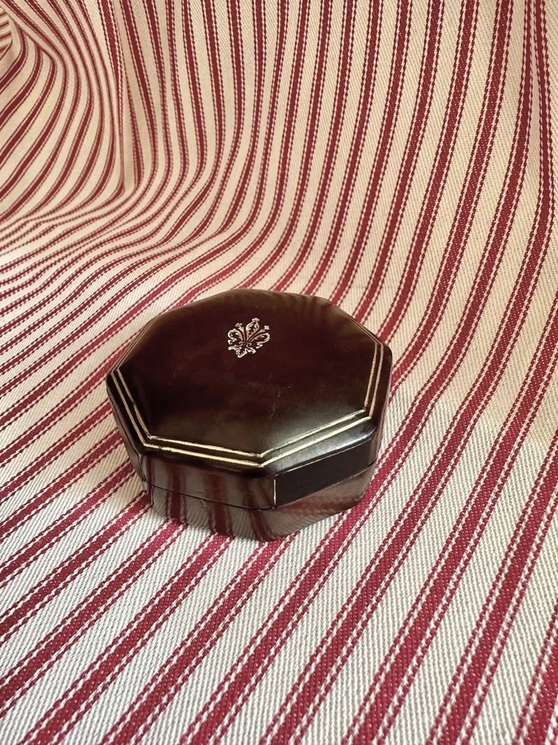 Wrapped leather Italian octagonal jewelry box in grey black with